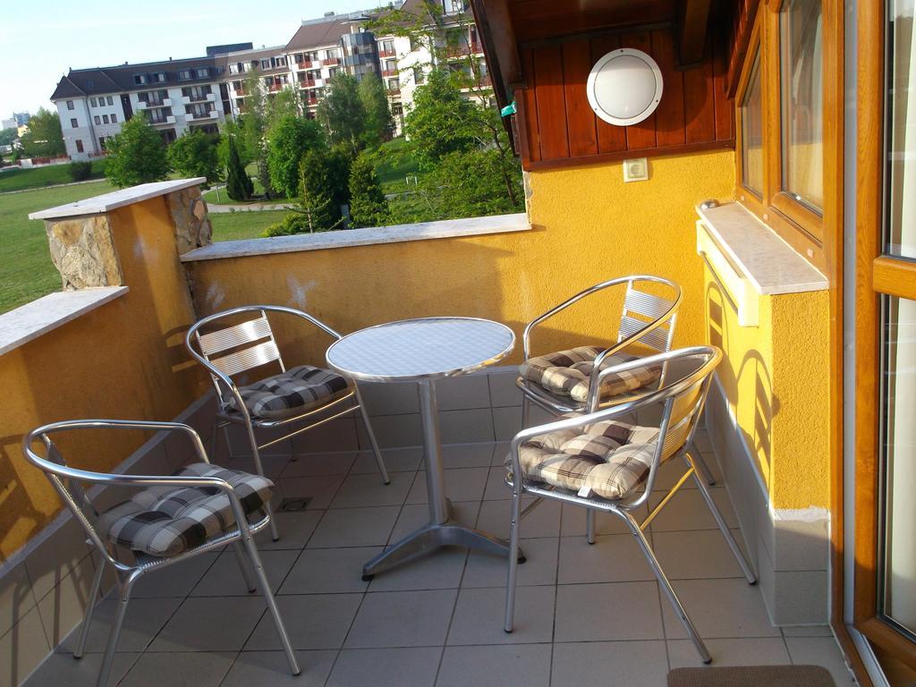 Birdland Panorama Apartman Buk Quarto foto